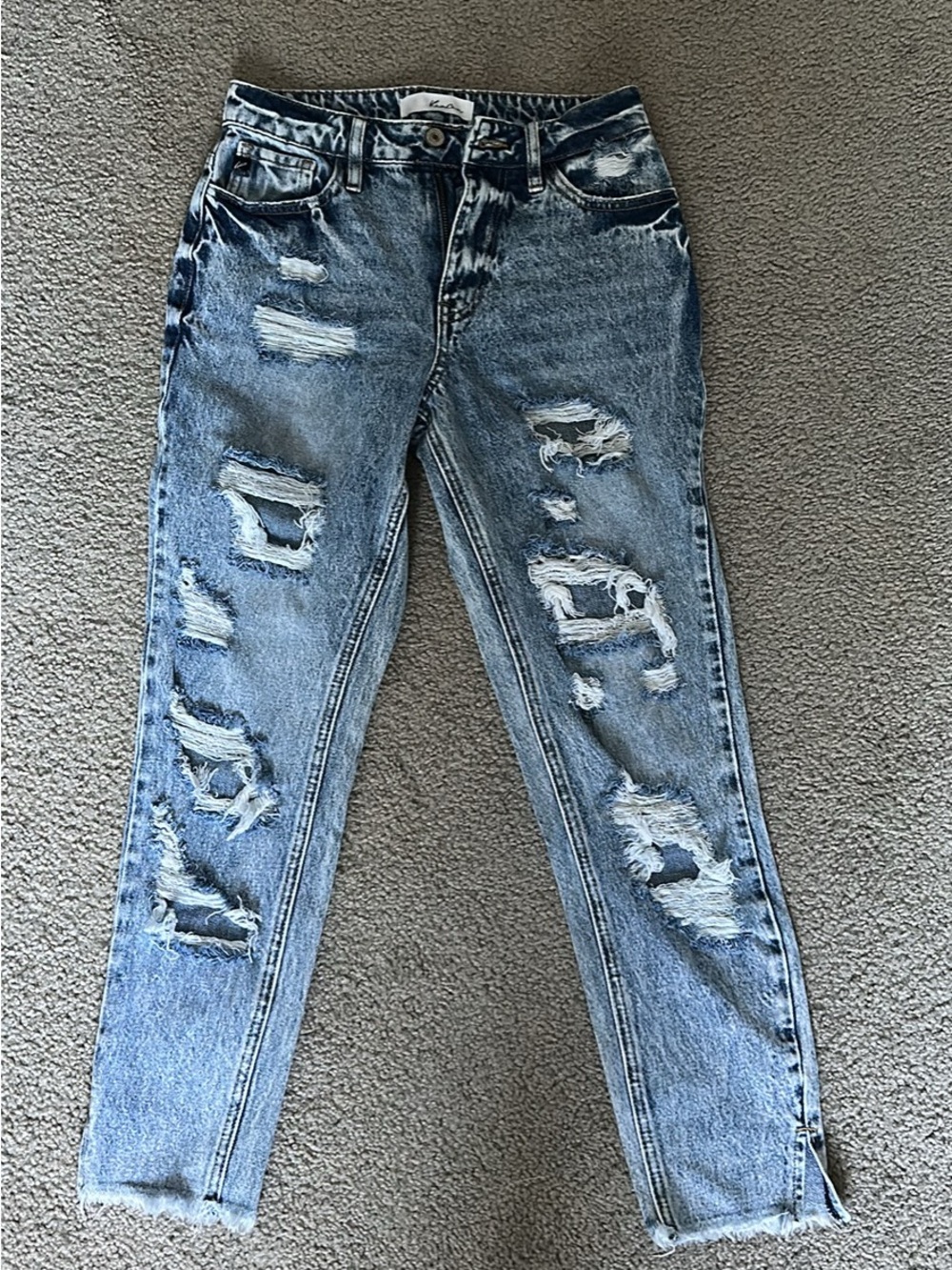 Distressed High-Rise Light Blue Women’s Jeans